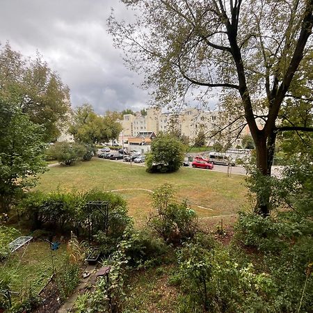 Apartament- Metro Trocka Варшава Экстерьер фото